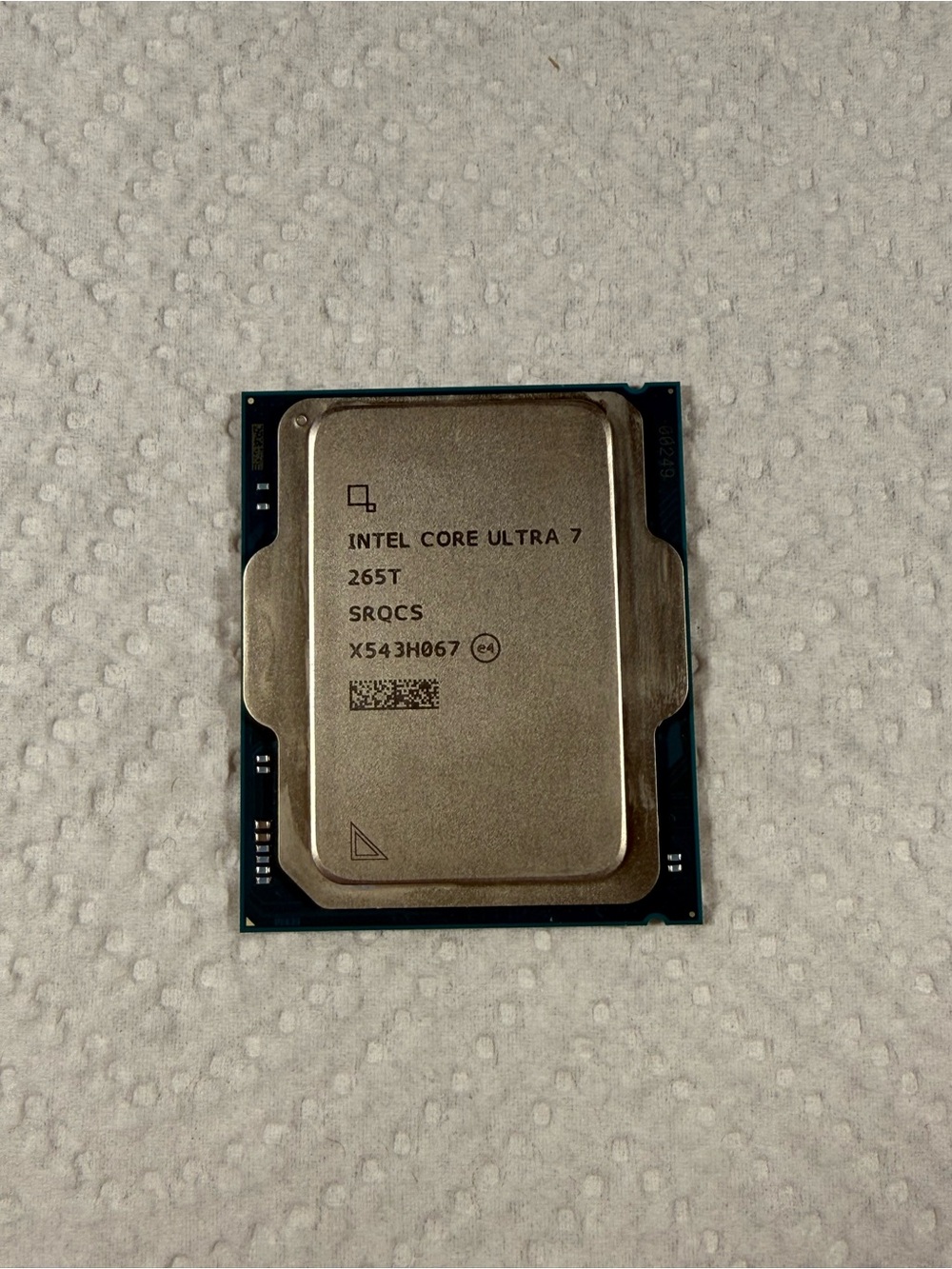 Intel Core Ultra 7 265T vPro — 20-Core 20-Thread — 35W — LGA1851. Tested.